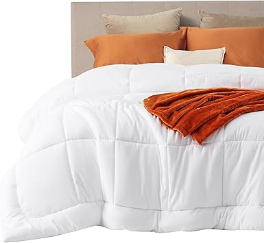 Bedsure Quilted Down Alternative Comforter King